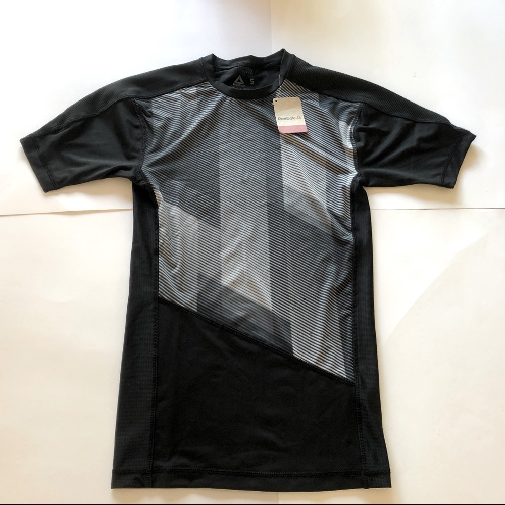 5/$25 Reebok One Series Training Compression Tee Size S - Picture 2 of 8